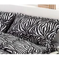 LENZUOLO ZEBRATO BIANCO E NERO SEXI Una Piazza -Vendite ATMOSPHERA || None || Maxwell & Williams 23776000 2