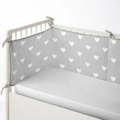 Paracolpi Per Culla Cool Kids Hearts (60 X 60 X 60 + 40 Cm)