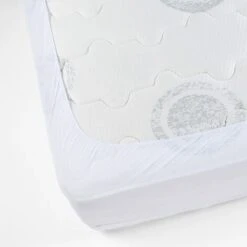 Pikolin Home - Coprimaterasso Imbottito In Fibra Con Trattamento Anti-acaro, Traspirante Riduce Al Minimo I Sintomi Dell'allergia -Vendite ATMOSPHERA || None || Maxwell & Williams 92946690 3