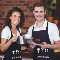 Grembiule Da Cucina Grembiule Da Cucina Per Donna Uomo Adulto Olio Impermeabile Nero Con Tasche Per Casa, Giardinaggio, Catering, Barbecue, Ristorante 9 Grembiule Da Cucina Grembiule Da Cucina Per Donna Uomo Adulto Olio Impermeabile Nero Con Tasche Per Casa, Giardinaggio, Catering, Barbecue, Ristorante -Vendite ATMOSPHERA || None || Maxwell & Williams 99324323 3